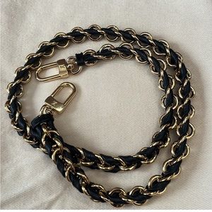 Louis Vuitton Multi Pochette Accessoires Woven Chain Strap Leather and Metal